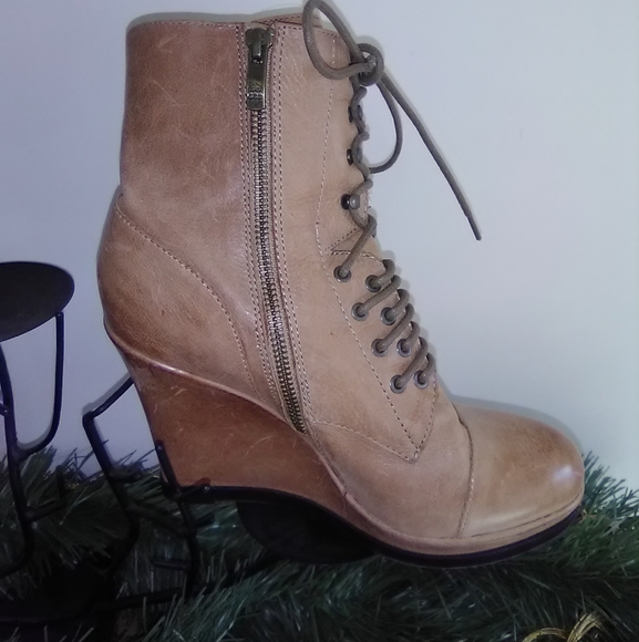 Vince camuto lace up boots - Picture 4 of 4